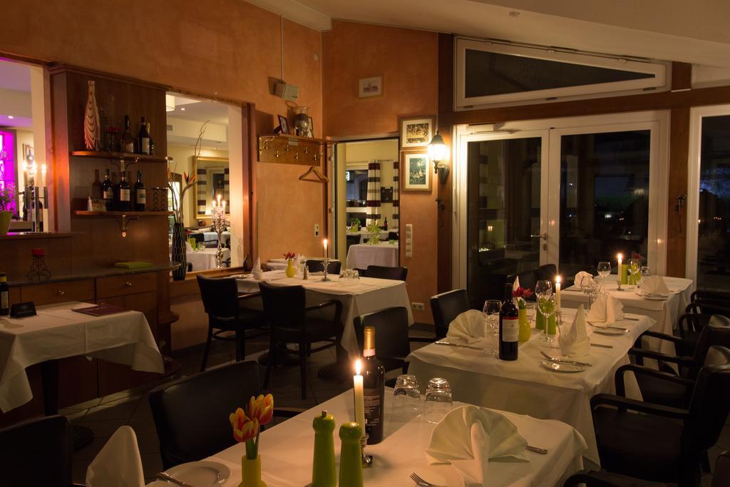 Hotel Parqeo Im A66 Gelnhausen Exterior photo