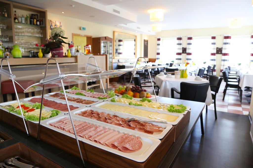 Hotel Parqeo Im A66 Gelnhausen Exterior photo